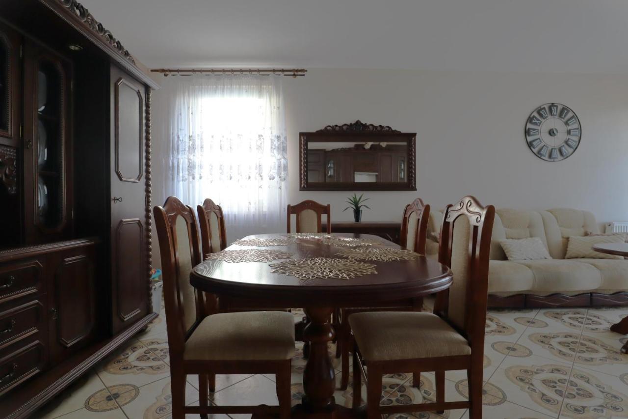 Apartament Jantarek Kolobrzeg Exterior photo